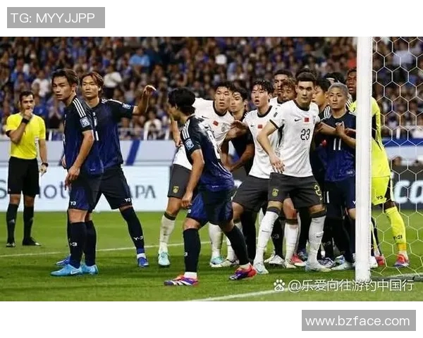 足球明星腿部受伤瞬间曝光引发球迷关注与担忧的背后故事